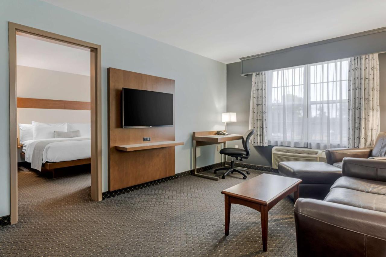 Best Western Plus Woodstock Hotel Conference Centre Экстерьер фото